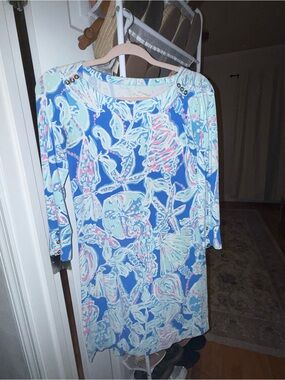 Lilly Pulitzer 3/4 sleeve shift dress with buttons